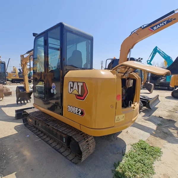 Used Cat 306e2 excavator - Image 3