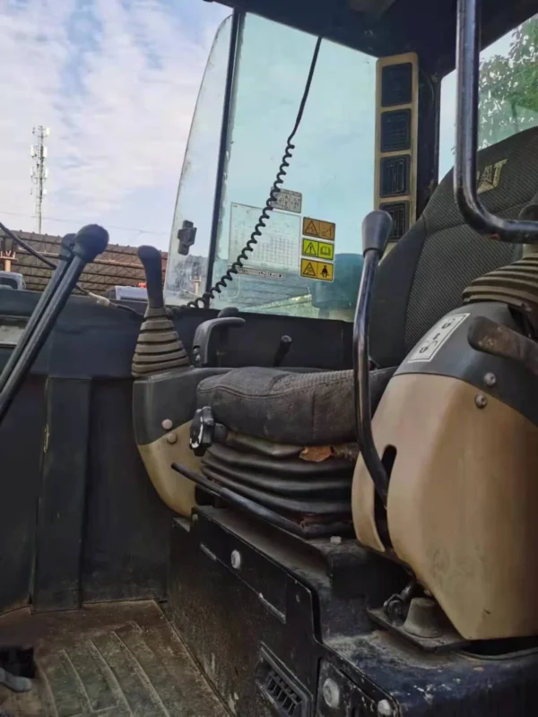 Used Caterpillar 306D Excavator - Image 3