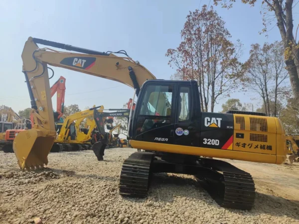 Used Caterpillar 320D Excavator - Image 4