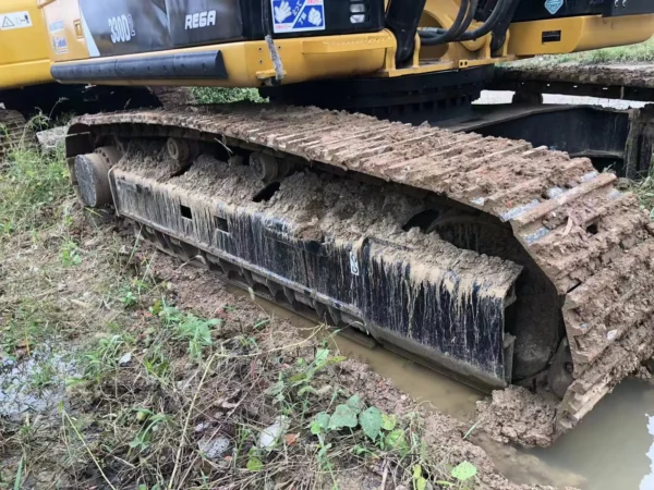 Used Caterpillar 330D Excavator - Image 5