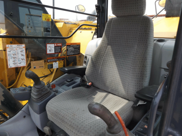 Used Deere 245G LC Excavator - Image 2