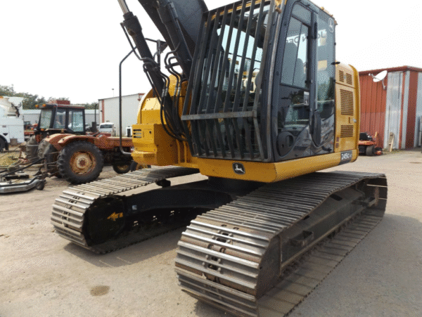 Used Deere 245G LC Excavator - Image 4