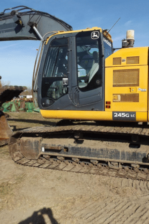 Used Deere 245G LC Excavator