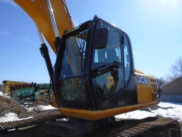 USED JCB JS220LCT4 2014 - Image 4