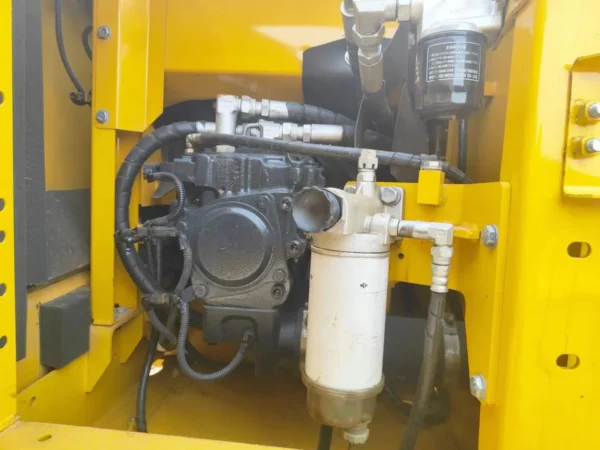 Used Komatsu PC120 Excavator - Image 5