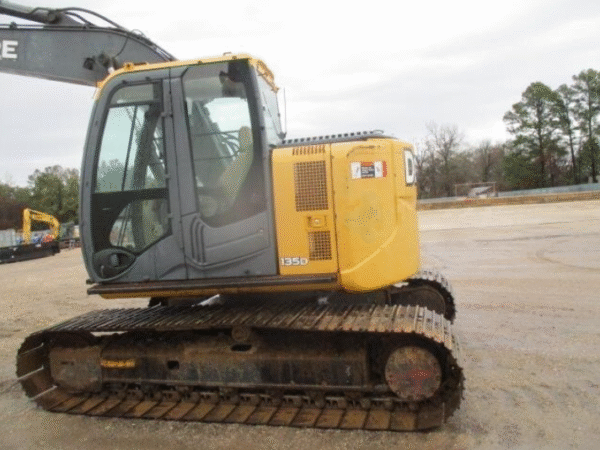 Used Deere 135DX Excavator