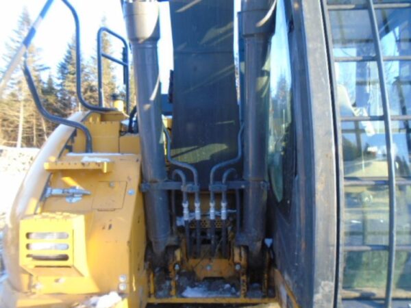 Used Deere 135G 2021 - Image 7