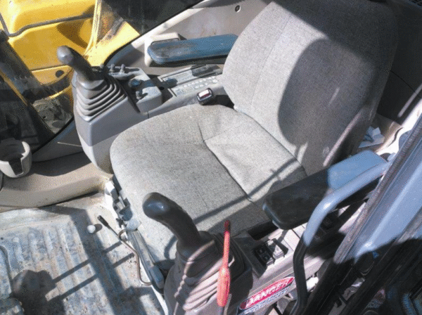 Used Deere 270D LC Excavator - Image 3