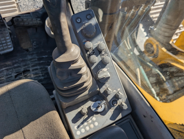 Used Deere 300G LC Excavator - Image 2