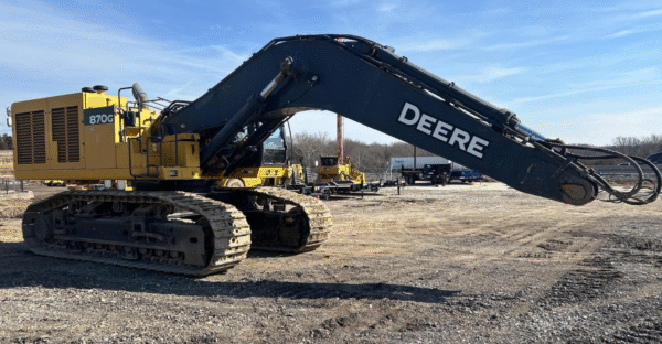 Used Deere 870G LC Excavator - Image 4