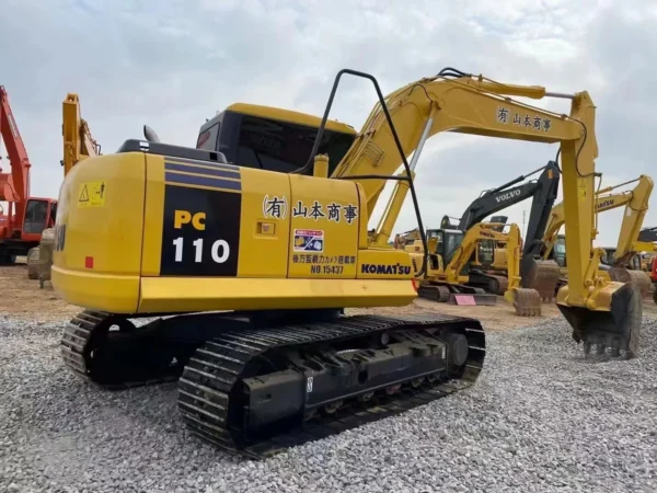 Used Komatsu PC110 Excavator