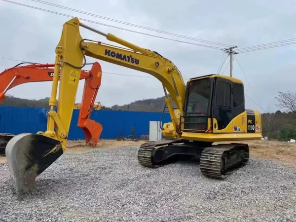Used Komatsu PC110 Excavator - Image 6