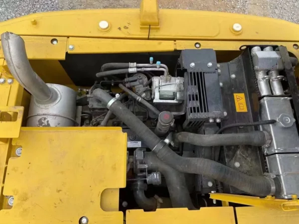 Used Komatsu PC110 Excavator - Image 5