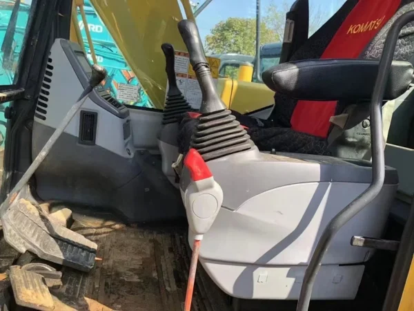 Used Komatsu PC110 Excavator - Image 3