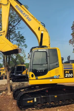 Used Komatsu PC200 Excavator