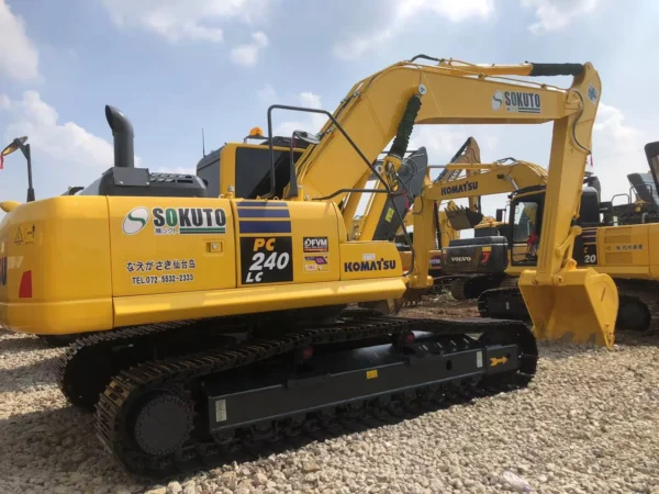 Used Komatsu PC240 Excavator