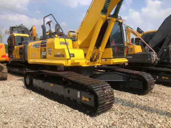 Used Komatsu PC240 Excavator - Image 2