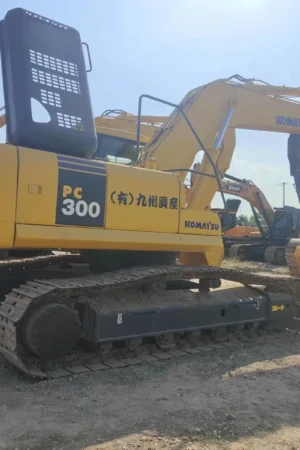 Used Komatsu PC300 Excavator
