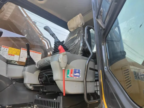 Used Komatsu PC350 Excavator - Image 3