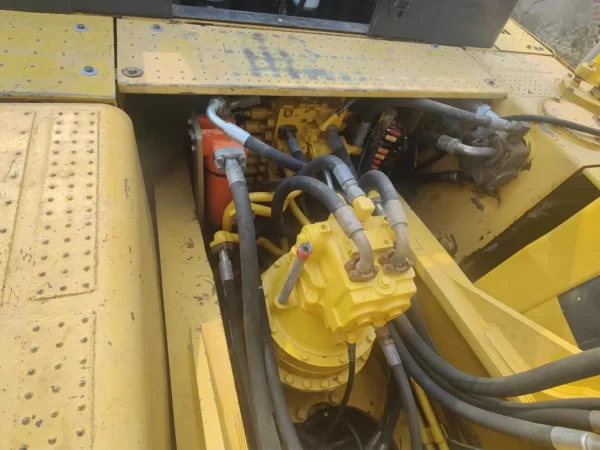 Used Komatsu PC400 Excavator - Image 3