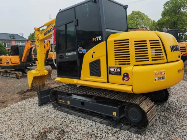 Used Komatsu PC70 Excavator