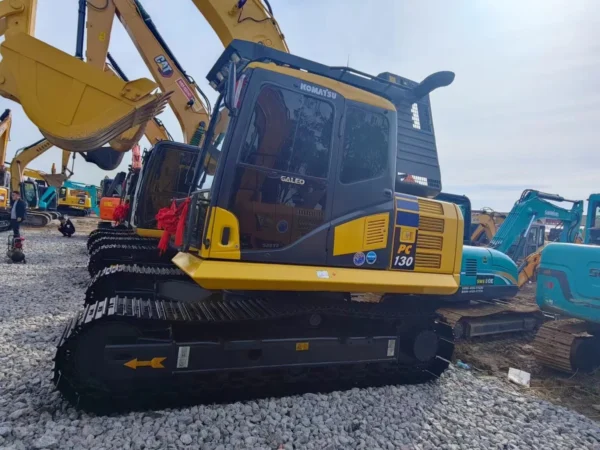 Used Komatsu PC130 Excavator - Image 6