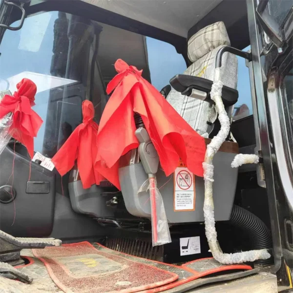 Used SANY SY215C Excavator - Image 3