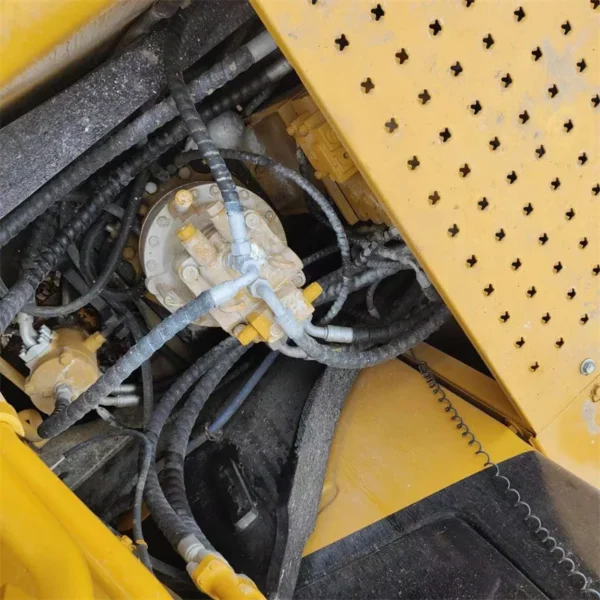 Used SANY SY215C Excavator - Image 4