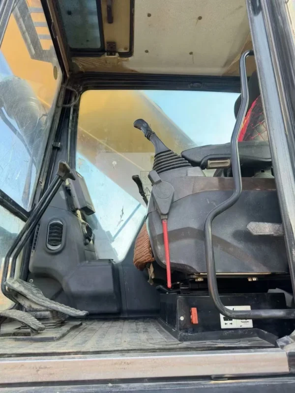 Used SANY SY485C Excavator - Image 3