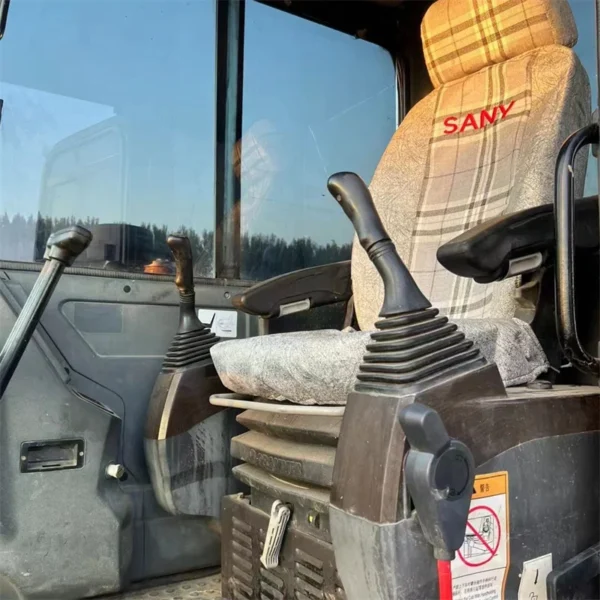 Used SANY SY60C Excavator - Image 2