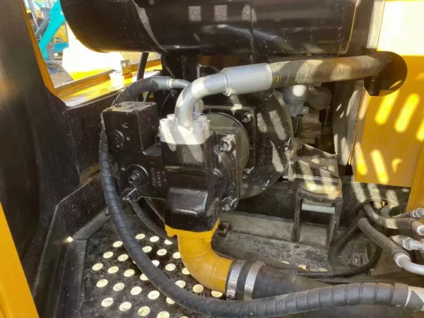 Used SANY SY95C Excavator - Image 4