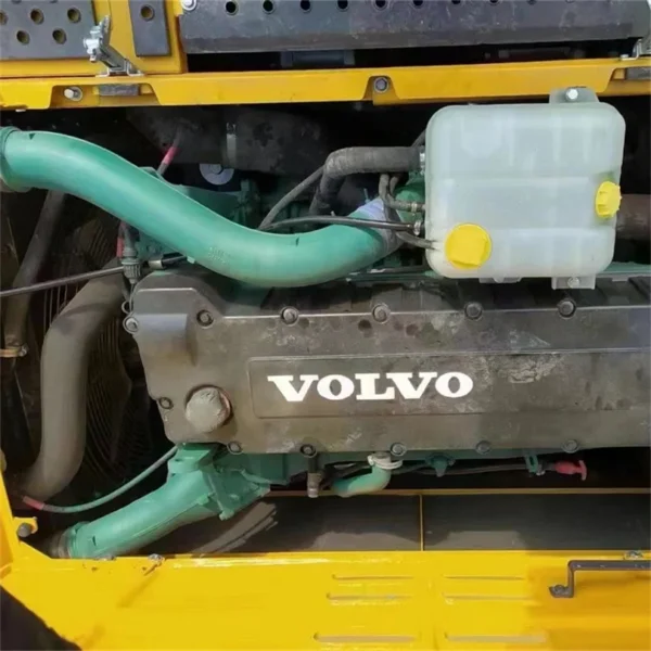 Used Volvo EC300 Excavator - Image 2