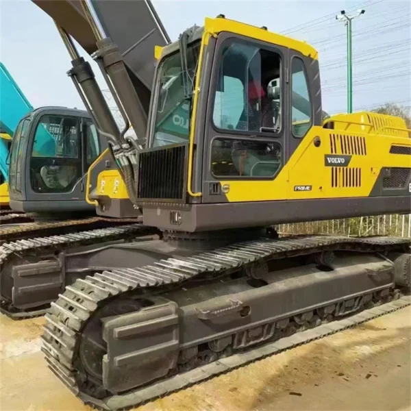Used Volvo EC300 Excavator - Image 6