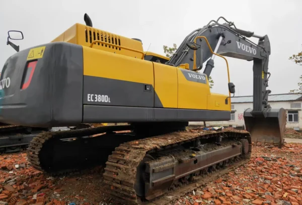 Used Volvo EC380 Excavator - Image 2