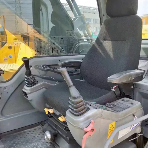 Used Volvo EC460 Excavator - Image 5