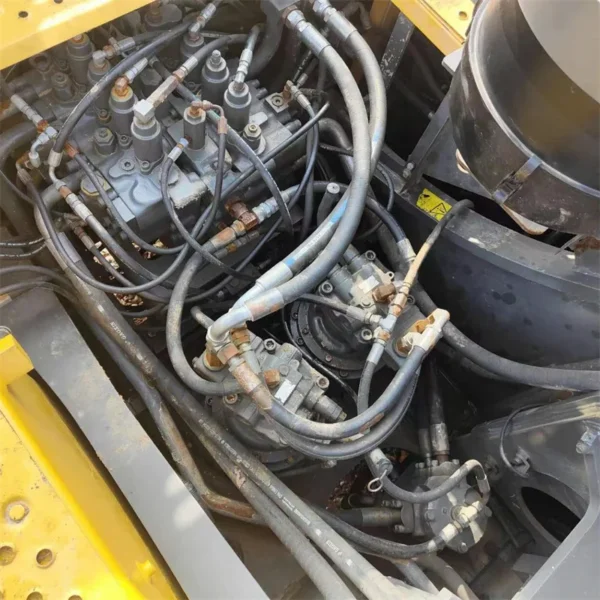 Used Volvo EC460 Excavator - Image 3