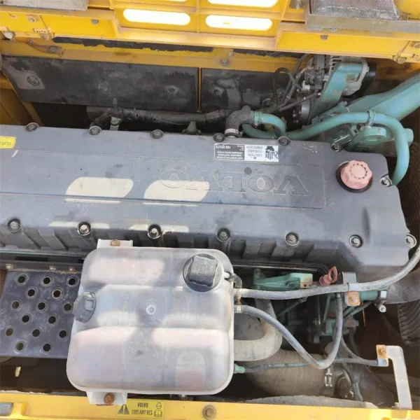 Used Volvo EC460 Excavator - Image 2