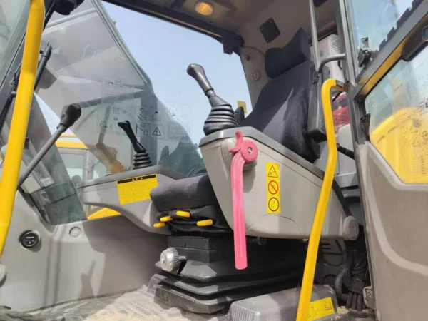 Used Volvo EC250 Excavator - Image 5