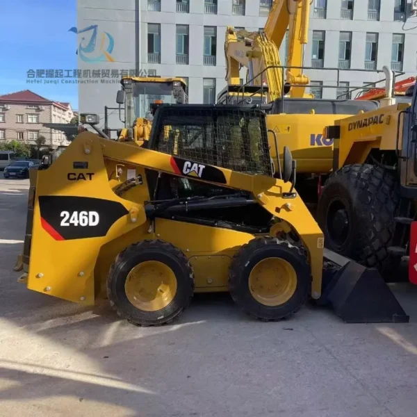 Used CAT 246D Medium Loader - Image 2