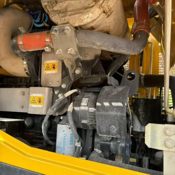 Used Komatsu WA380 Wheel Loader - Image 9