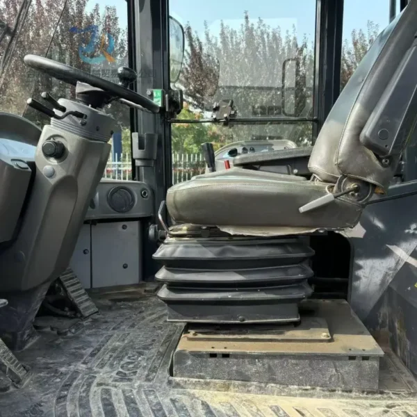 Used Komatsu WA380 Wheel Loader - Image 6