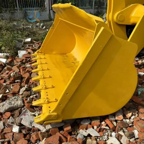 Used Komatsu WA380 Wheel Loader - Image 13
