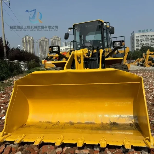 Used Komatsu WA380 Wheel Loader - Image 14
