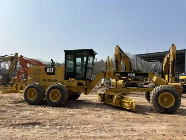 Used Caterpillar Motor Grader 140H - Image 5