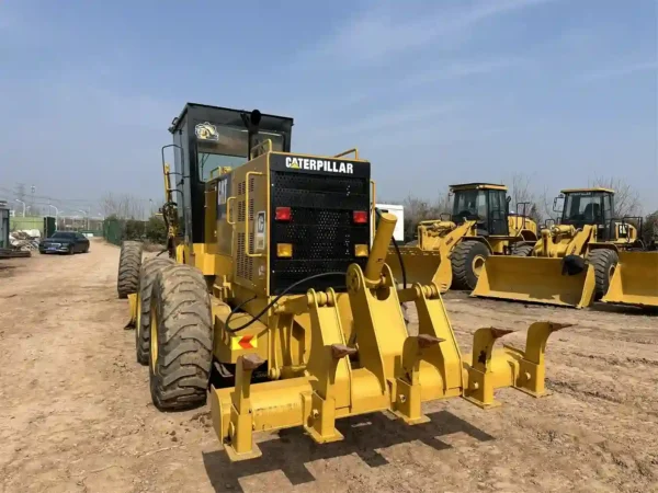 Used Caterpillar Motor Grader 140H - Image 6