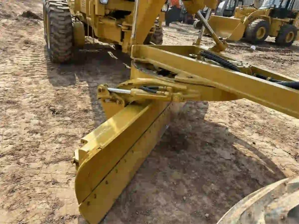 Used Caterpillar Motor Grader 140H - Image 7