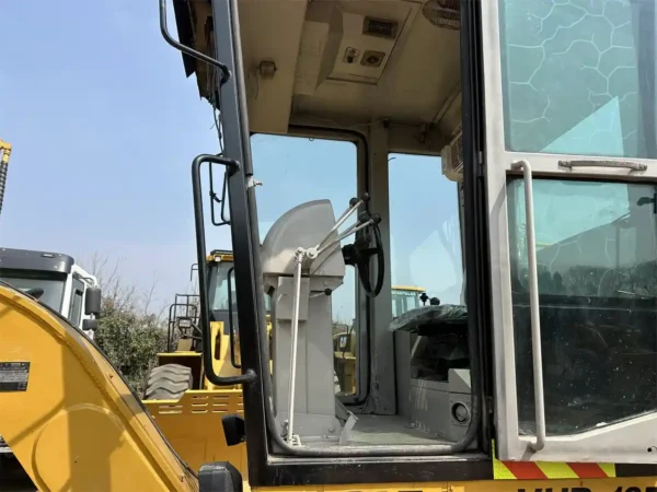 Used Caterpillar Motor Grader 140H - Image 4