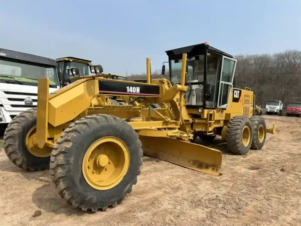 Used Caterpillar Motor Grader 140H - Image 3