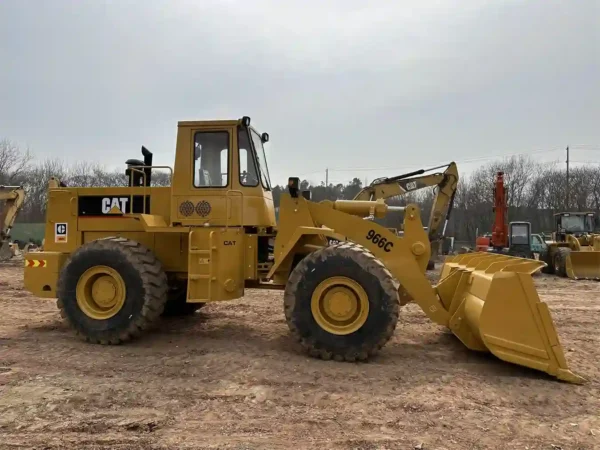 Used Caterpillar 966C Wheel Loader - Image 9