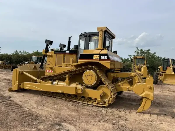 Used Caterpillar D8R Crawler Bulldozer